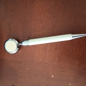 Retractable Pencil white